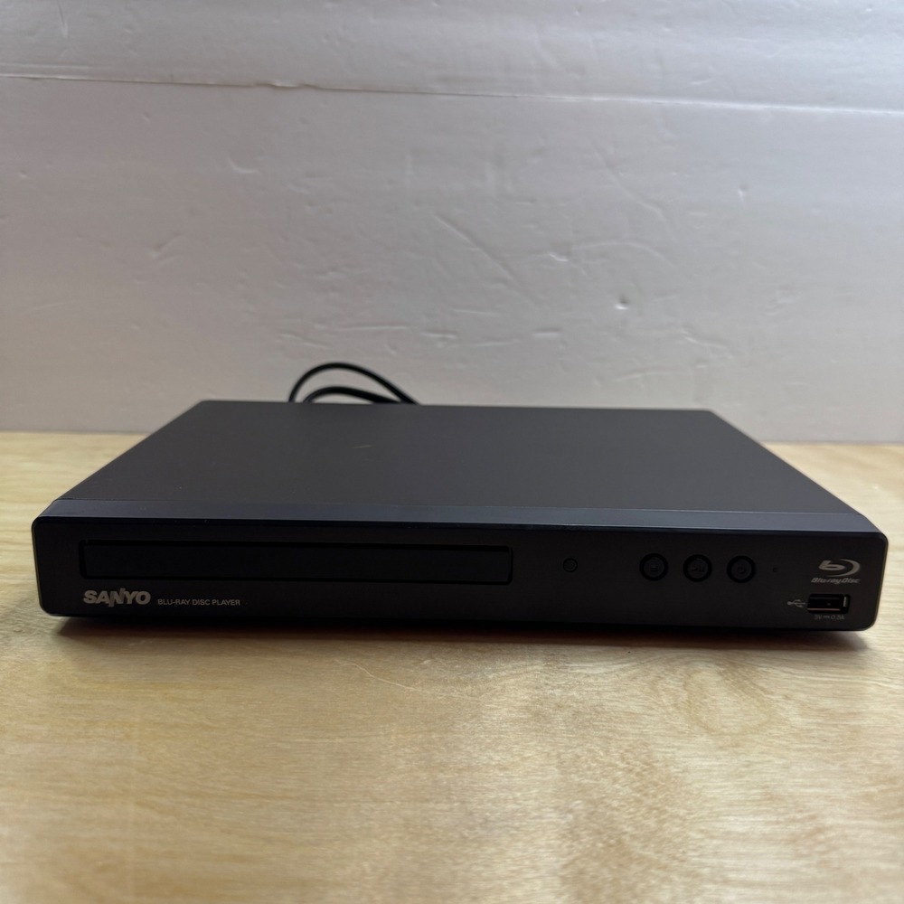 Sanyo FWBP505F Blu-ray DVD Player HDMI USB 1080p HD - No Remote - Ships Free